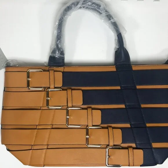 Redfox Purse - Picture 2 of 16